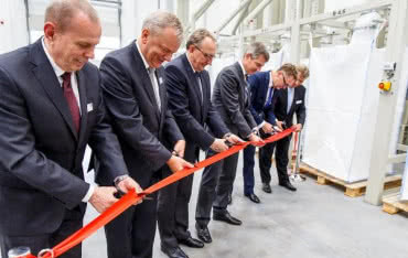 Firma REHAU otworzyła halę recyklingu w Śremie